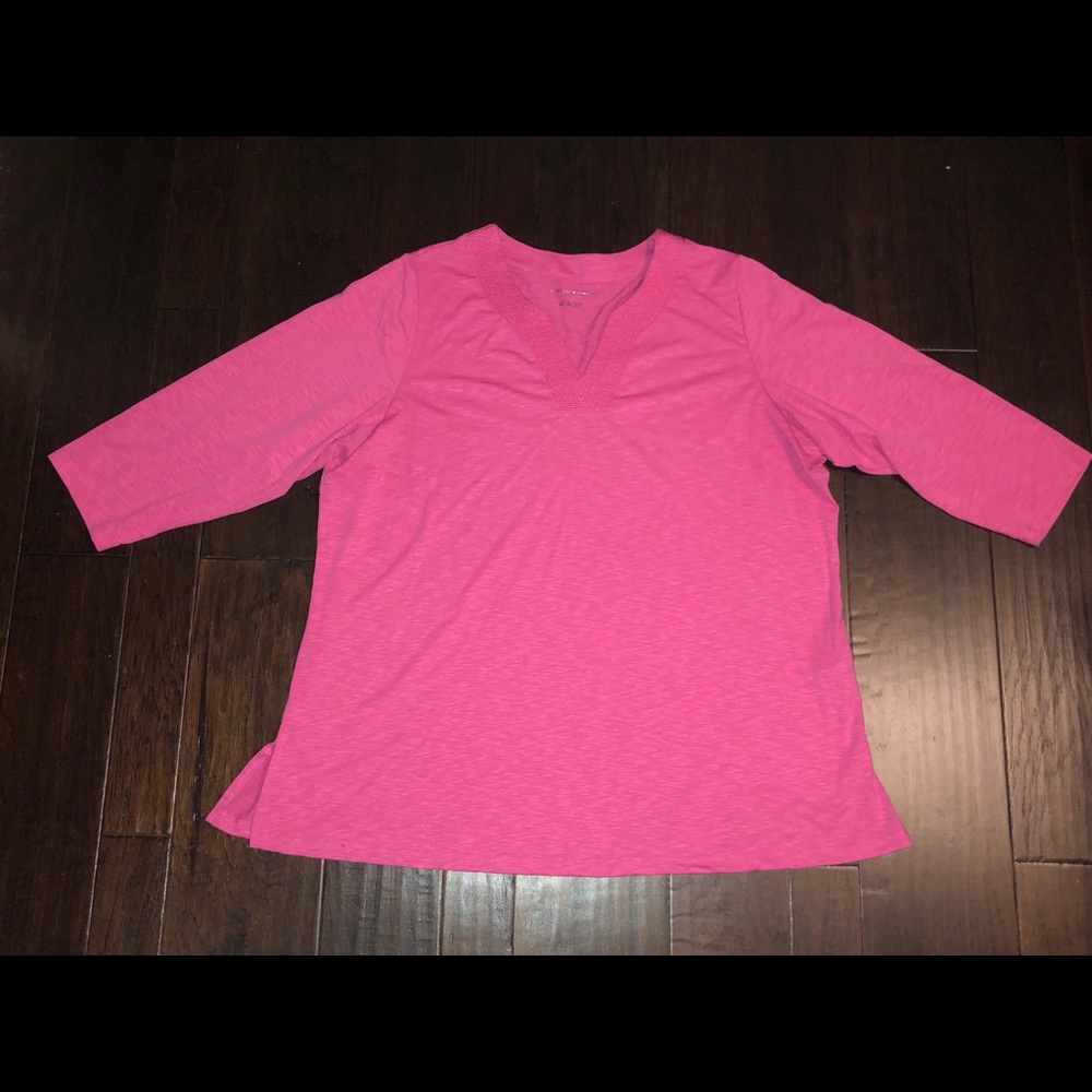 Allison Daley pink top!